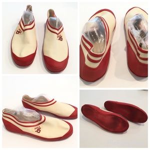 Agile Aqua Shoes, Men SZ.8.5 Preowned, gently used